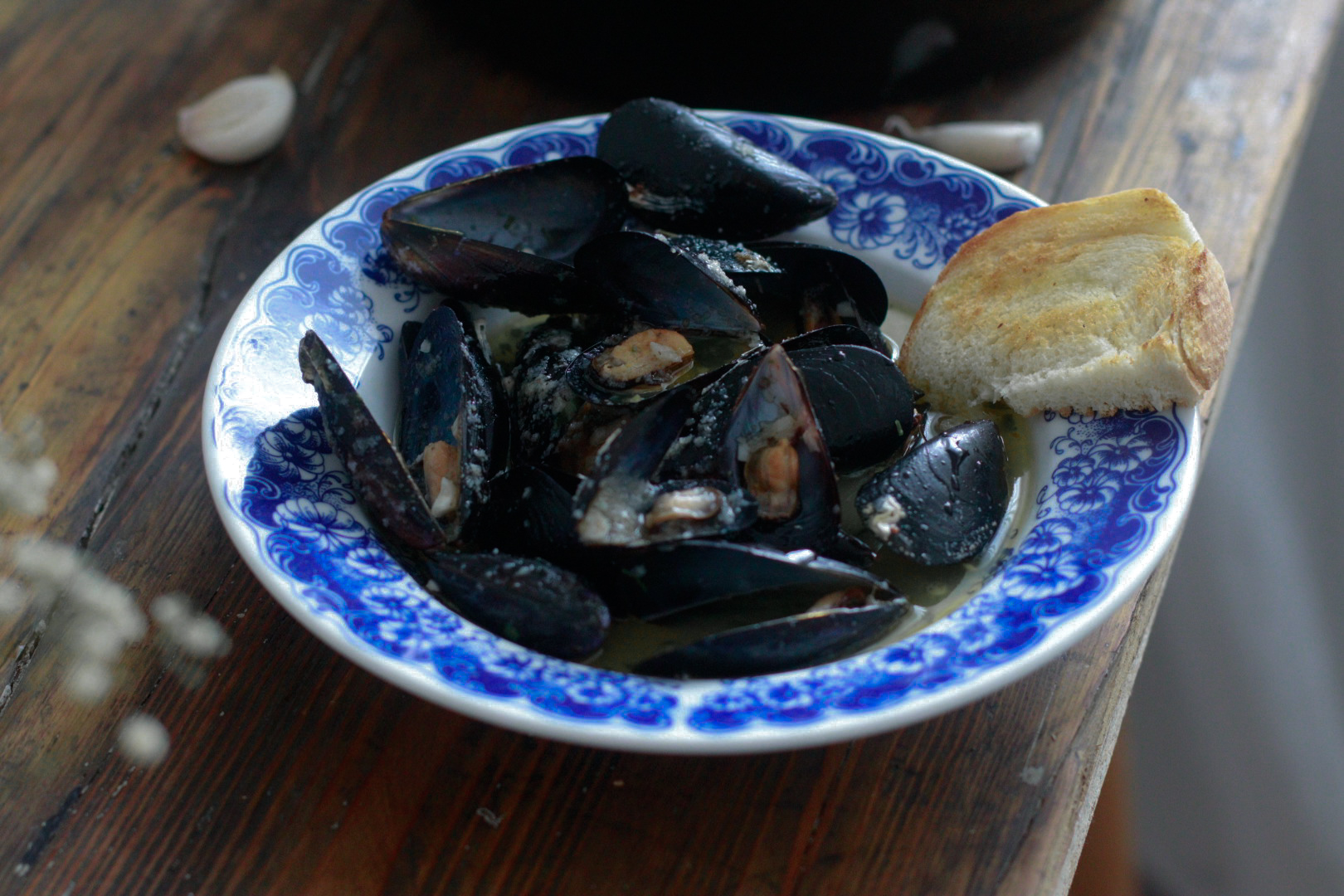 DAGNJE NA BUZARU (VIDEO)